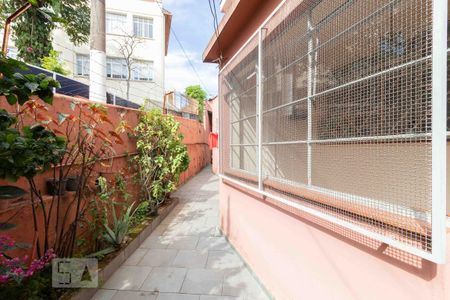 Casa à venda com 120m², 2 quartos e sem vaga Casa à venda com 120m², 2 quartos e sem vagaÁrea Externa - Lateral