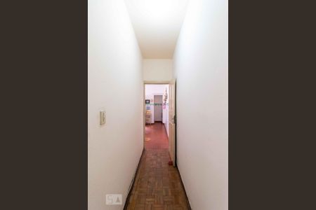 Casa à venda com 120m², 2 quartos e sem vaga Casa à venda com 120m², 2 quartos e sem vagaCorredor