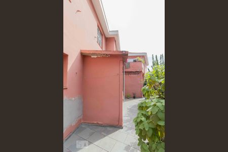 Casa à venda com 120m², 2 quartos e sem vaga Casa à venda com 120m², 2 quartos e sem vagaÁrea Externa - Lateral