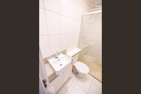 Banheiro Social de apartamento para alugar com 2 quartos, 50m² em Vila Butantã, São Paulo