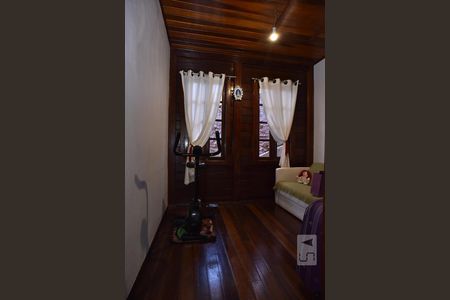 Casa de condomínio para alugar com 250m², 3 quartos e 1 vagaHall