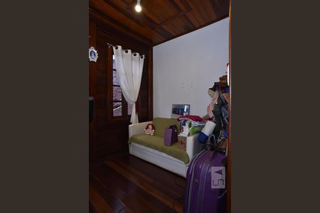 Casa de condomínio à venda com 250m², 3 quartos e 1 vagaHall