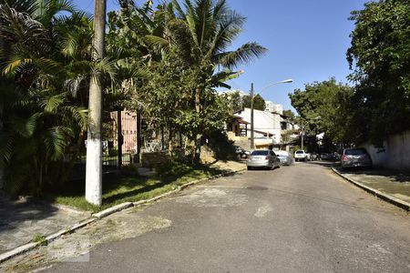 Casa de condomínio à venda com 250m², 3 quartos e 1 vagaFachada do imóvel