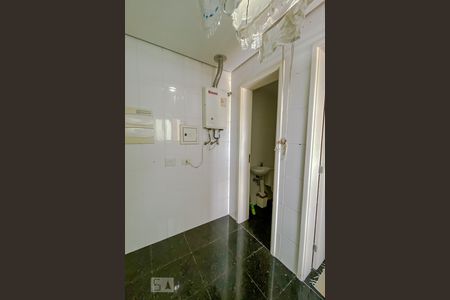 Apartamento à venda com 105m², 3 quartos e 3 vagasLavanderia