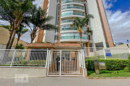 Apartamento à venda com 105m², 3 quartos e 3 vagasFachada