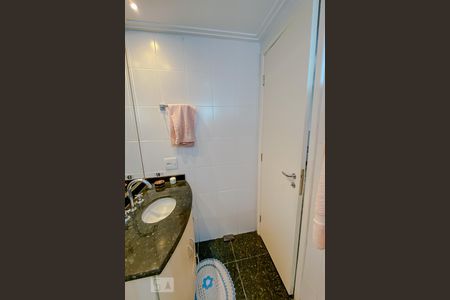 Apartamento à venda com 105m², 3 quartos e 3 vagasBanheiro da Suite