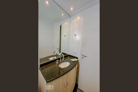 Apartamento à venda com 105m², 3 quartos e 3 vagasBanheiro