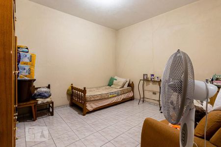 Casa à venda com 300m², 4 quartos e 3 vagasQuarto 1 casa 2