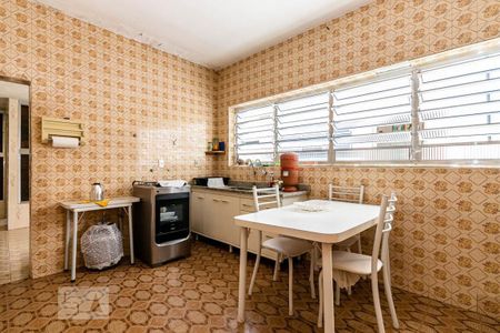 Casa à venda com 300m², 4 quartos e 3 vagasCozinha