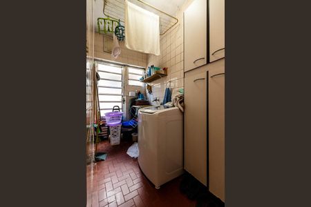 Casa à venda com 300m², 4 quartos e 3 vagasÁrea de serviço