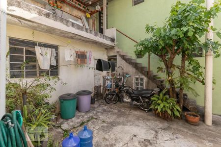 Casa à venda com 300m², 4 quartos e 3 vagasQuintal 