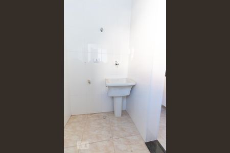 Apartamento para alugar com 40m², 2 quartos e 1 vagaÁrea de Serviço