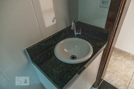 Apartamento para alugar com 40m², 2 quartos e 1 vaga Apartamento para alugar com 40m², 2 quartos e 1 vagaBanheiro