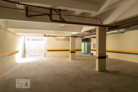 Apartamento para alugar com 40m², 2 quartos e 1 vaga Apartamento para alugar com 40m², 2 quartos e 1 vagaGaragem