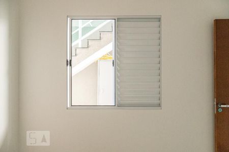 Quarto 1 de apartamento para alugar com 2 quartos, 40m² em Jardim Arize, São Paulo