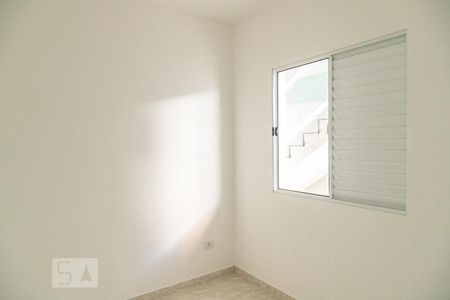 Quarto 1 de apartamento para alugar com 2 quartos, 40m² em Jardim Arize, São Paulo