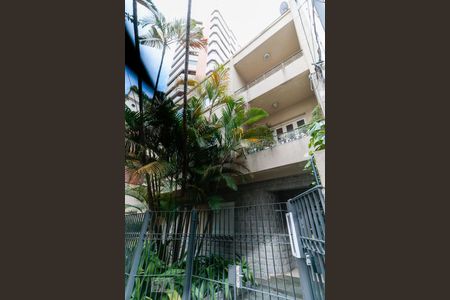 Apartamento à venda com 85m², 1 quarto e sem vagaFachada