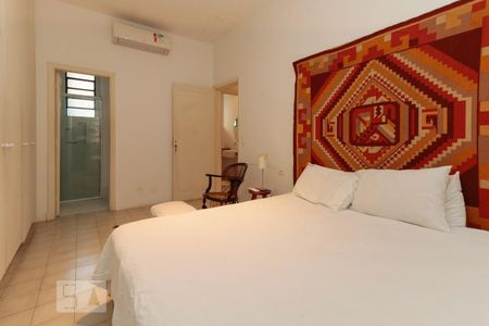 Apartamento à venda com 85m², 1 quarto e sem vagaSuíte