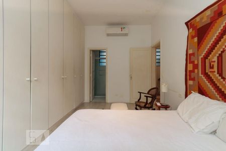 Apartamento à venda com 85m², 1 quarto e sem vagaSuíte