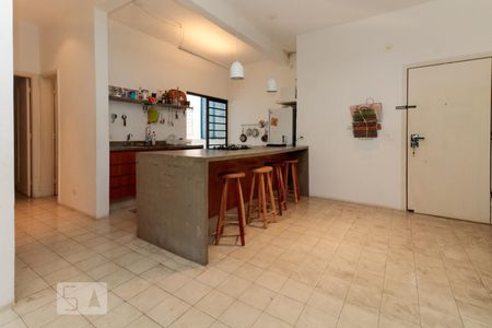 Apartamento à venda com 85m², 1 quarto e sem vagaCozinha