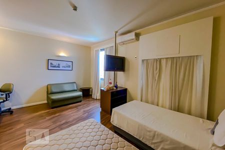 Quarto e Sala de apartamento à venda com 1 quarto, 36m² em Vila Regente Feijó, São Paulo