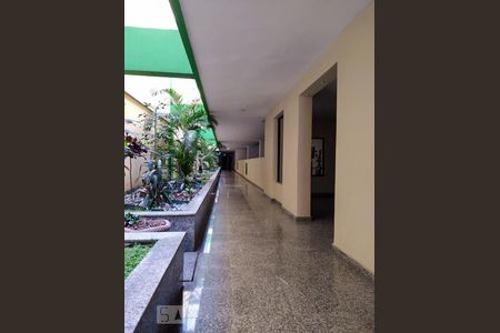 Apartamento à venda com 56m², 2 quartos e 1 vagaÁrea comum - Entrada ajardinada