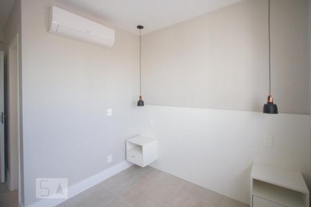 Suíte de apartamento para alugar com 2 quartos, 70m² em Campo Belo, São Paulo