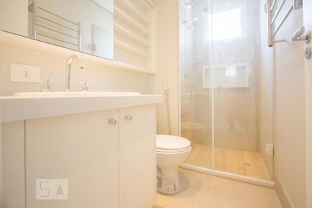 Banheiro Suíte de apartamento para alugar com 2 quartos, 70m² em Campo Belo, São Paulo