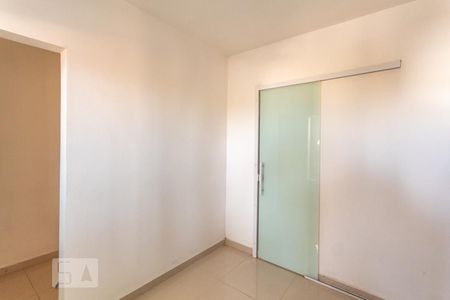 Casa para alugar com 250m², 3 quartos e 3 vagas Casa para alugar com 250m², 3 quartos e 3 vagasSuíte 2