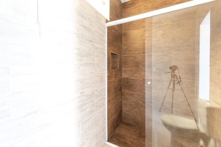 Casa para alugar com 250m², 3 quartos e 3 vagas Casa para alugar com 250m², 3 quartos e 3 vagasBanheiro da suíte 2