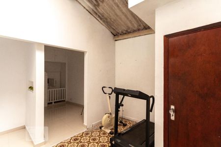 Casa para alugar com 250m², 3 quartos e 3 vagas Casa para alugar com 250m², 3 quartos e 3 vagasHall