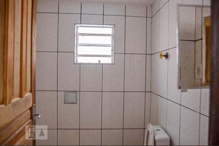 Casa para alugar com 86m², 2 quartos e sem vaga Casa para alugar com 86m², 2 quartos e sem vagaBanheiro