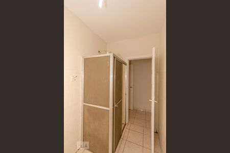 Apartamento para alugar com 100m², 2 quartos e sem vaga Apartamento para alugar com 100m², 2 quartos e sem vagaBanheiro