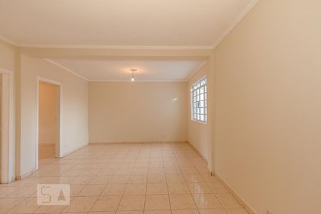Sala de Apartamento com 2 quartos, 100m² Chácara Santo Antonio