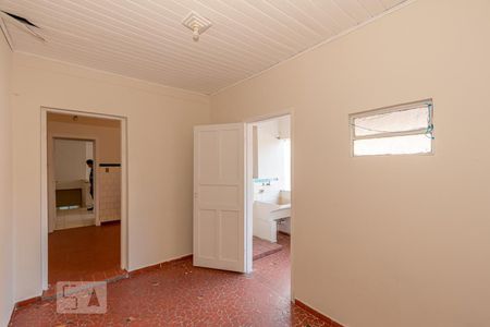Apartamento para alugar com 100m², 2 quartos e sem vaga Apartamento para alugar com 100m², 2 quartos e sem vagaQuarto de Serviço