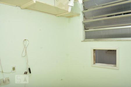 Apartamento à venda com 136m², 4 quartos e 1 vagaQuarto de empregados