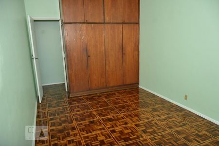 Quarto 1 de apartamento à venda com 4 quartos, 136m² em Jardim Guanabara, Rio de Janeiro