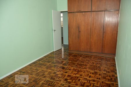Quarto 1 de apartamento à venda com 4 quartos, 136m² em Jardim Guanabara, Rio de Janeiro