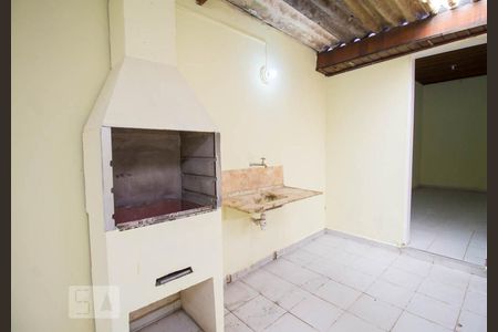 Casa à venda com 140m², 3 quartos e 2 vagasChurrasqueira 