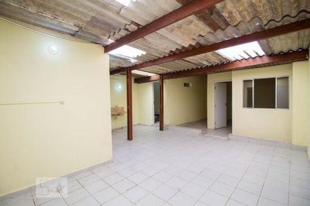 Casa à venda com 140m², 3 quartos e 2 vagasQuintal 