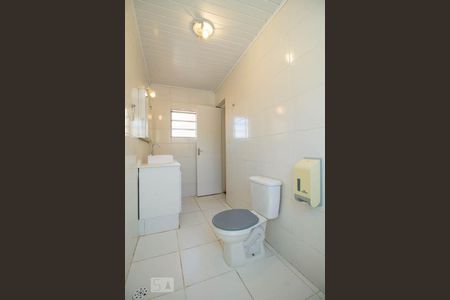 Casa à venda com 140m², 3 quartos e 2 vagasBanheiro 2