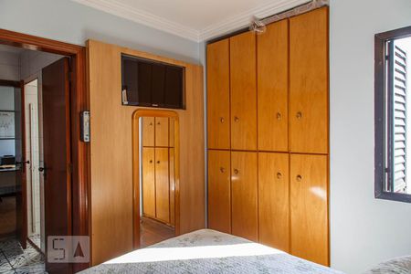 Apartamento à venda com 125m², 3 quartos e 3 vagasQuarto 2