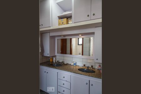 Apartamento à venda com 125m², 3 quartos e 3 vagasBanheiro