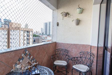 Apartamento à venda com 125m², 3 quartos e 3 vagasVaranda