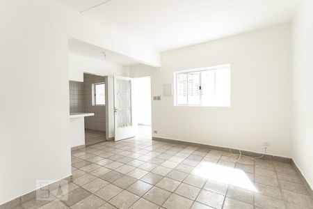Sala de casa para alugar com 2 quartos, 88m² em Água Branca, São Paulo