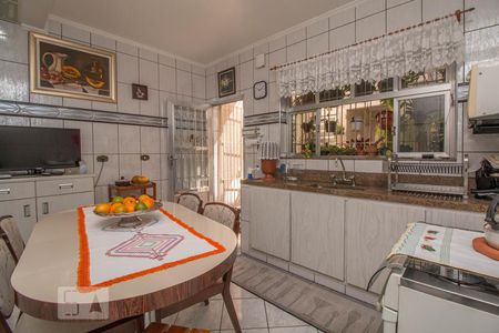 Casa à venda com 115m², 2 quartos e 2 vagasCozinha