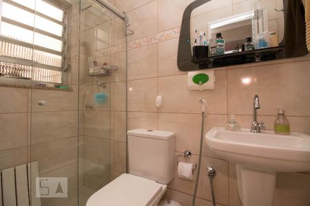 Casa à venda com 115m², 2 quartos e 2 vagasBanheiro