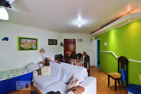 Sala de apartamento à venda com 2 quartos, 68m² em Jardim Henriqueta, Taboão da Serra
