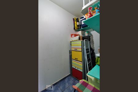 Apartamento à venda com 68m², 2 quartos e 2 vagas Apartamento à venda com 68m², 2 quartos e 2 vagasQuarto de Serviço