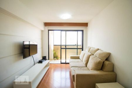 Sala de apartamento à venda com 2 quartos, 66m² em Vila Gumercindo, São Paulo